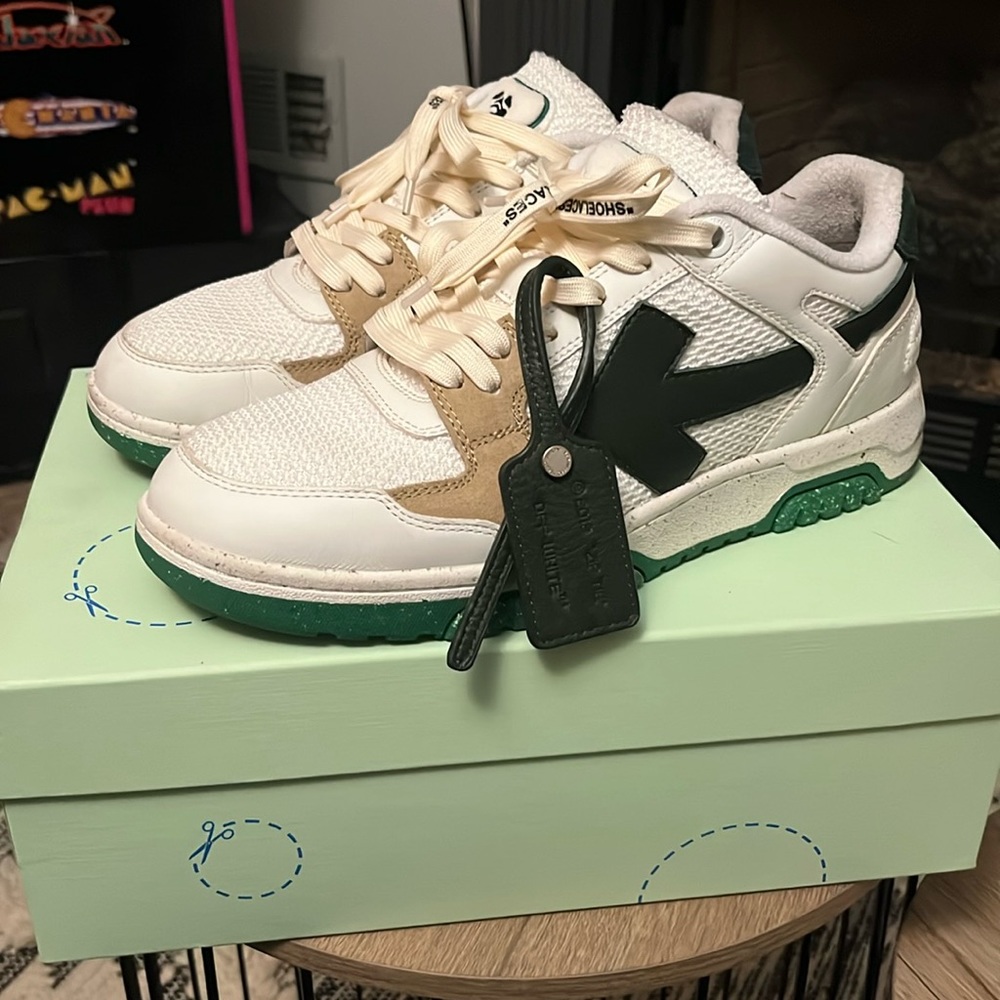 OFF-WHITE Slim Out Of Office (white, green, black, cream)